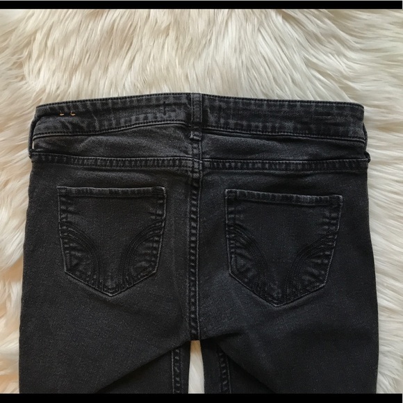 Hollister | Super Skinny Black Jeans - Picture 3 of 3